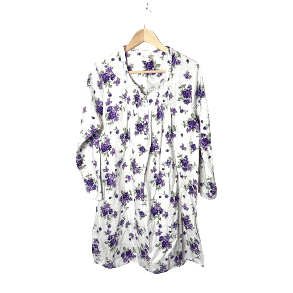 Vintage 100% cotton flannel Night Gown country white Purple Floral long sleeve M